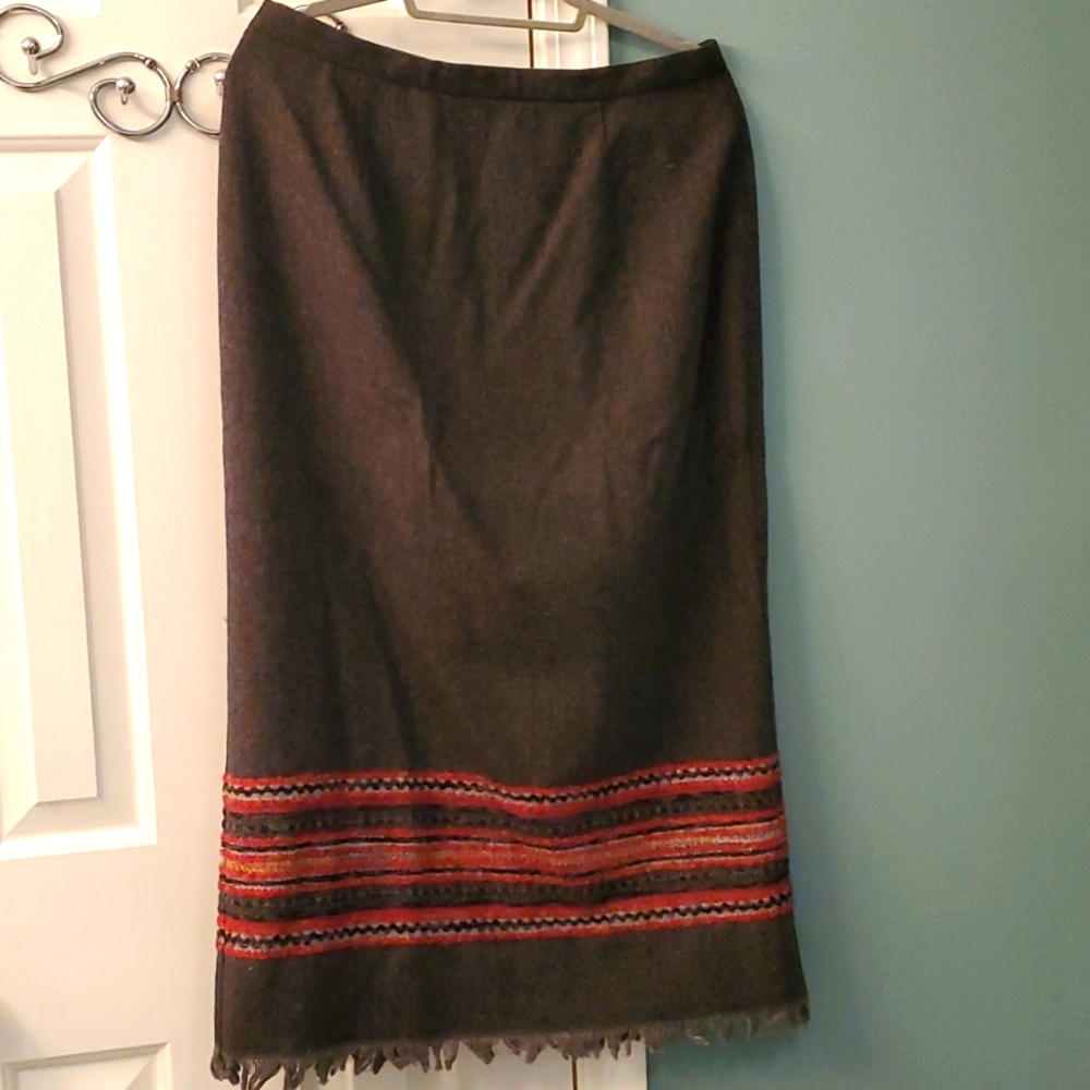 Maxi skirt sag harbor size 14 grey